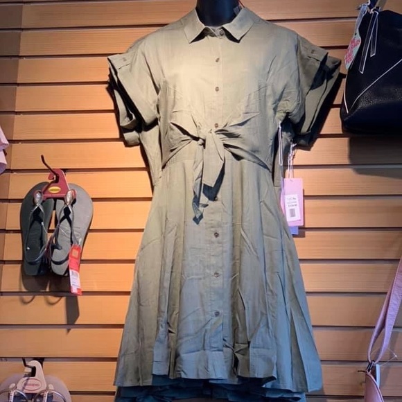 Green Summer Dress - Picture 4 of 4